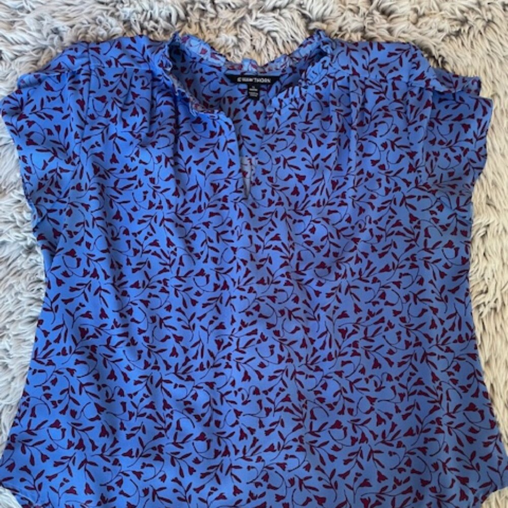 Lovely 41 Hawthorne blouse with flowers